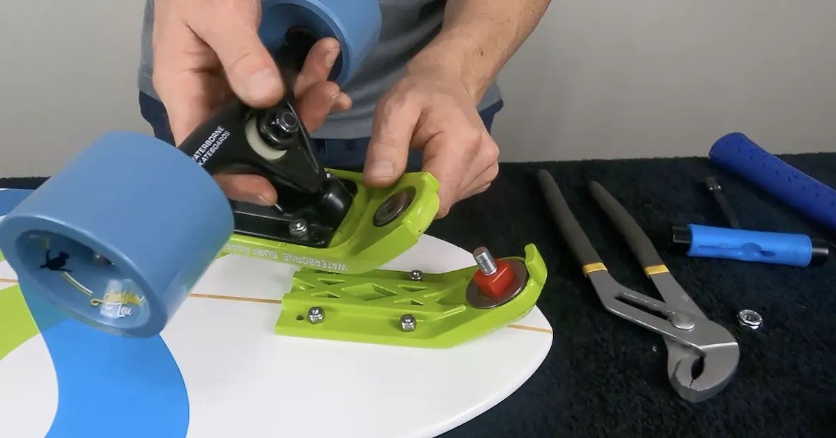 How to replace waterborne surf adapter bushing